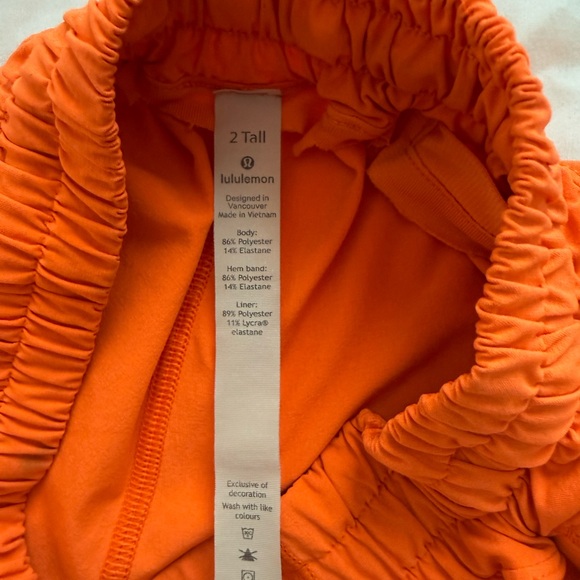 Lululemon Neon Orange Hotty Hot Shorts 4 inch🤍🤍 - Picture 4 of 5
